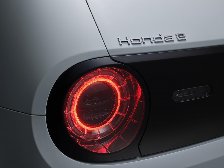 Детали экстерьера Honda e 2020 года  (WW) (фото 22 из 48)